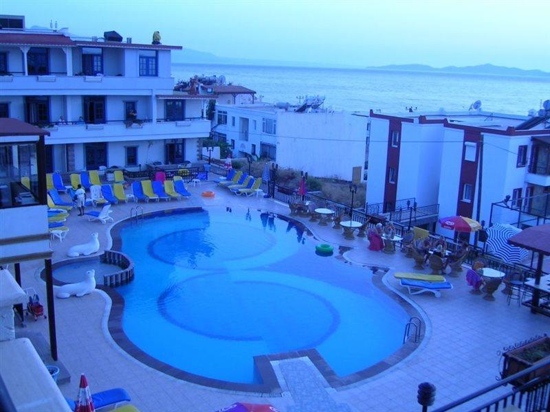 Violin Apartments Turgutreis Exteriér fotografie